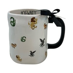 Harry Potter Hogwarts Coffee Mug by Rae Dunn Ceramic‎ Pottery